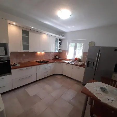Apartment Jaz