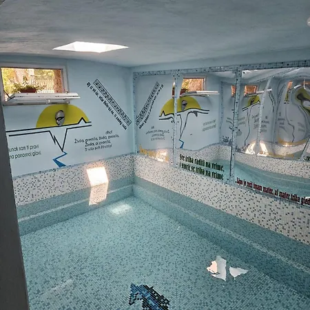 Jaz Apartman