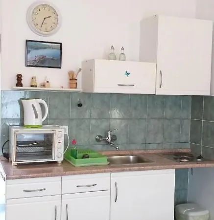 Jaz Apartment *