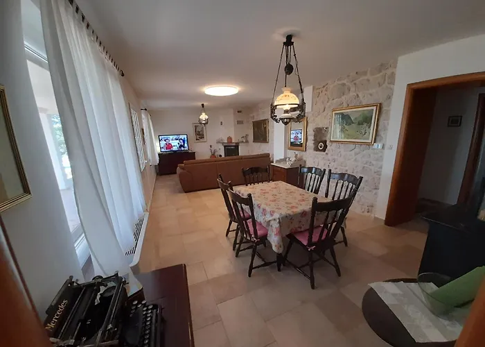 Апартаменты Jaz *